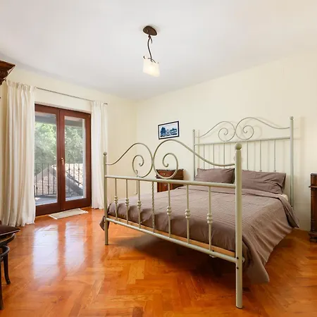 Anthony With 3 Bedroom And Private Pool Near Umag *
