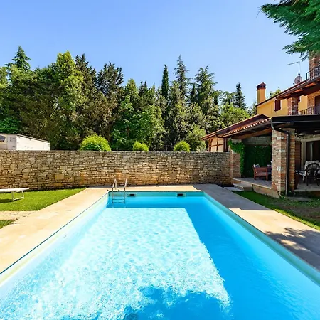 Anthony With 3 Bedroom And Private Pool Near Umag Villa Materada