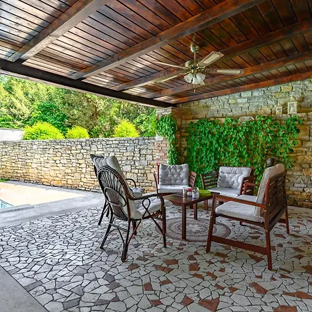 Villa Anthony With 3 Bedroom And Private Pool Near Umag Materada